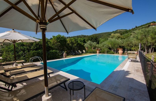 Castiglion Fiorentino Villa | Estupenda casa de vacaciones privada con A/C, WIFI, piscina privada, TV, terraza, cerca de Arezzo