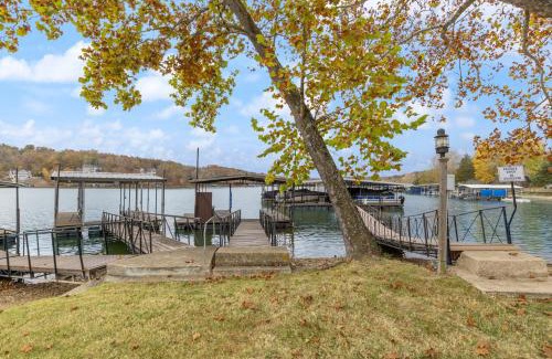 Climax Springs Casa | Stunning Lake View On A Nice & Quiet Relaxing Home