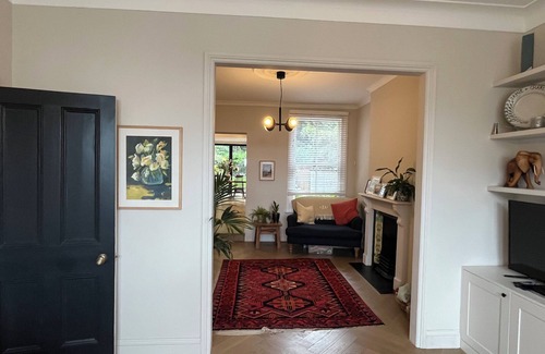 Crofton Park Casa | Stunning Large London Townhouse Brockley Great Transport 4 bedrooms 3 bathrooms