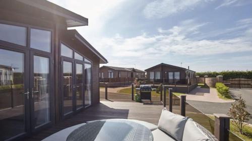 Runswick Bay Casa | Stunning Lodge at Runswick Bay - Dog Friendly