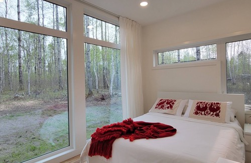 Wasagaming Casa | Stunning modern retreat on the doorstep of Riding Mountain National Park