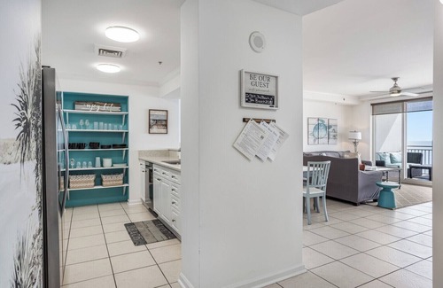 Jacksonville Beach Condominio | Stunning ocean front views from 9th floor 2/2 condo