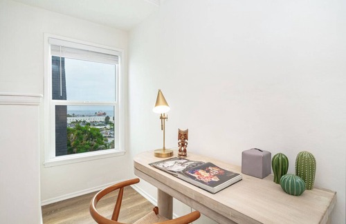 Fort MacArthur Casa | Stunning Ocean View Spanish House Sleep 12 Comfy