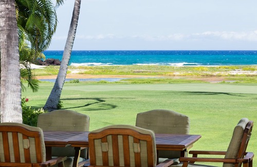 Kaupulehu Condominio | Impresionantes vistas al mar desde el decimoctavo fairway en Hualalai Resort