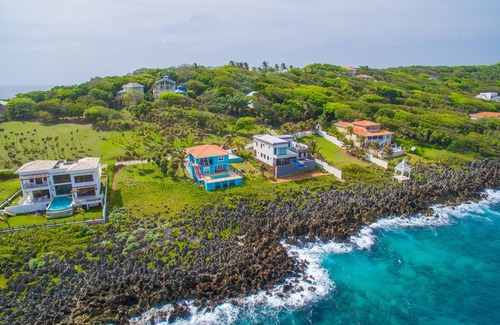 Lighthouse Estates Casa | Impresionante piscina privada frente al mar Villa, espectaculares vistas y Constant Sea Breeze