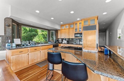 Camas Casa | Great Deals on Summer Stays!