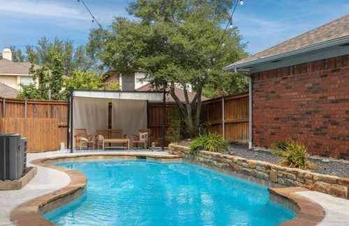 North Central Carrollton Casa | Stunning Pool, Beautiful 3/2 home w/Outdoor Space!