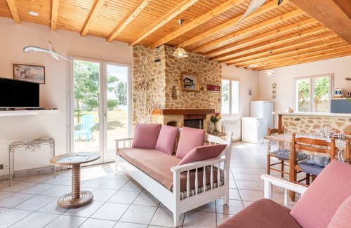 (le) Mesnil Hue Casa | Estupenda casa de vacaciones privada para 8 personas con WIFI, TV y terraza
