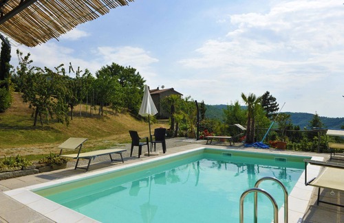 Pieve di Chio Villa | Estupenda casa de vacaciones privada con piscina privada, WIFI, TV, terraza y mascotas permitida