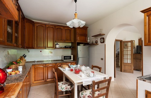 Borgo San Lorenzo Villa | Preciosa casa de vacaciones privada con WIFI, piscina privada, TV y terraza, cerca de Florencia
