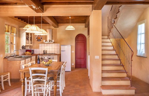 Colle di Compito Villa | Estupenda casa de vacaciones privada con WIFI, piscina privada, A/C, TV y veranda, cerca de Lucca