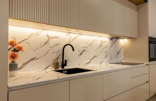 Donji Prolozac Villa | Preciosa casa de vacaciones privada para 10 personas con piscina privada, WIFI, A/C, TV y terraza