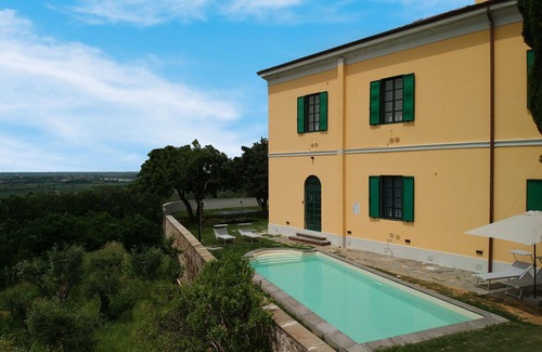 Massarosa Casa | Estupenda casa de vacaciones privada con piscina privada, A/C, WIFI, TV, veranda, cerca de Viareggio
