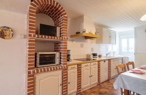 Berneuil Villa | Estupenda casa de vacaciones privada para 4 personas con WIFI, TV, terraza y mascotas permitida