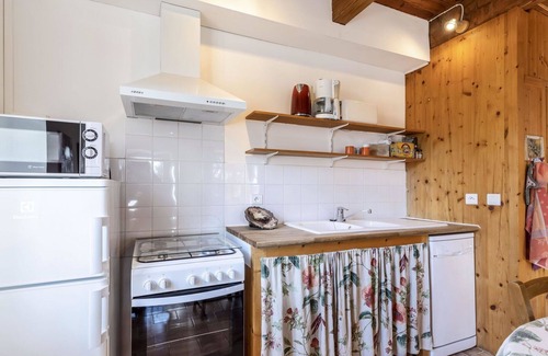 Verfeuil Casa | Maravillosa casa de vacaciones privada para 4 personas con terraza y mascotas permitida