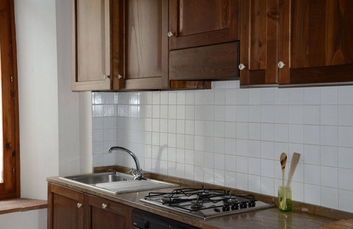 Capolona Villa | Casa de vacaciones privada con piscina privada, WIFI, TV, mascotas permitida, cerca de Arezzo