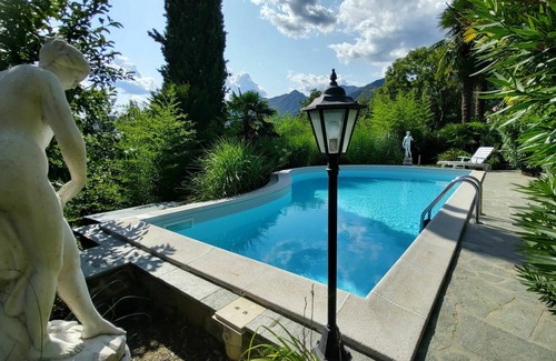 Carlazzo Casa | Estupenda casa de vacaciones privada para 6 personas con WIFI, piscina privada, TV y terraza