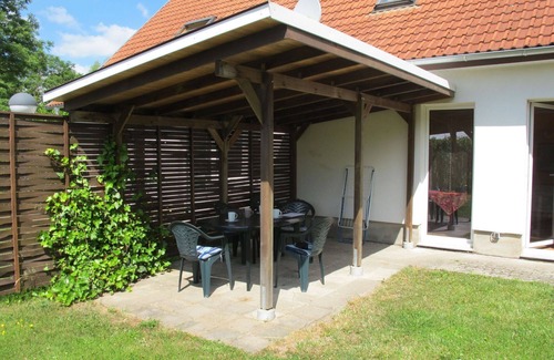 Neu Poserin Casa | Estupenda casa de vacaciones privada para 6 personas con TV, terraza y mascotas permitida