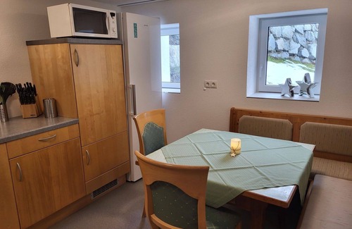 Kappl Villa | Preciosa casa de vacaciones privada para 14 personas con WIFI y TV