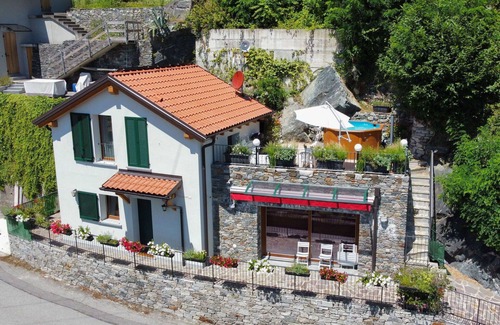 Stazzona Villa | Maravillosa casa de vacaciones privada con piscina privada, A/C, WIFI, TV, terraza y aparcamiento