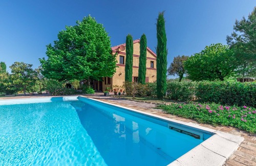 Bettolelle Villa | Maravillosa casa de vacaciones privada con WIFI, piscina privada, TV y vista panorámica