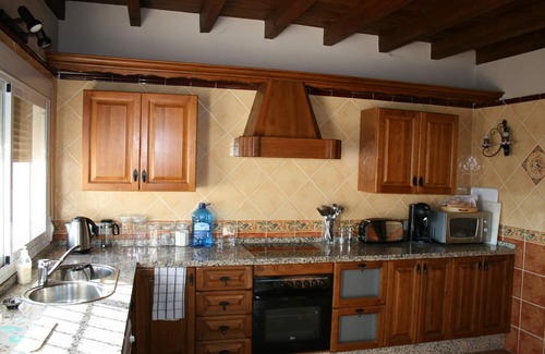 Coin Villa | Impresionante villa privada con hermosa piscina, jardines y vistas.