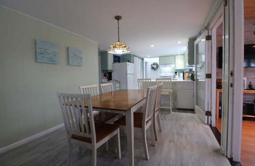 West Dennis Casa | Stunning Private Yard, Close to Town (2305)