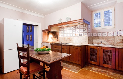 Roccantica Casa | Impresionante propiedad en un privado Borgo del siglo XVII con piscina y casa de la piscina.