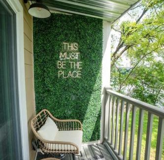 North Capitol Casa | Stunning Riverfront Getaway in Downtown Nashville