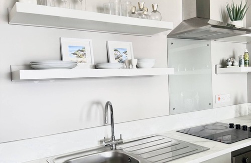 Portrush Apartamento | Superior-Vista al Mar-Apartamento-Baño privado con ducha