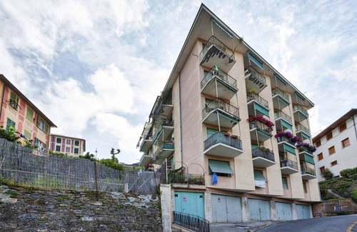 Camogli Apartamento | Stunning Sea View Apartment With Terrace in Camogli by Wonderful Italy
