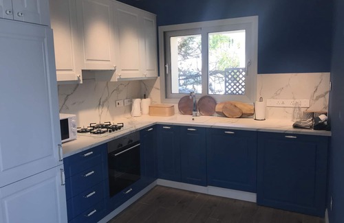 Kissonerga Villa | Impresionante villa frente al mar de 2 dormitorios con piscina privada