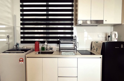 Tanjung Kling Apartamento | Impresionante y acogedor apartamento tipo estudio con vistas al mar en Melaka