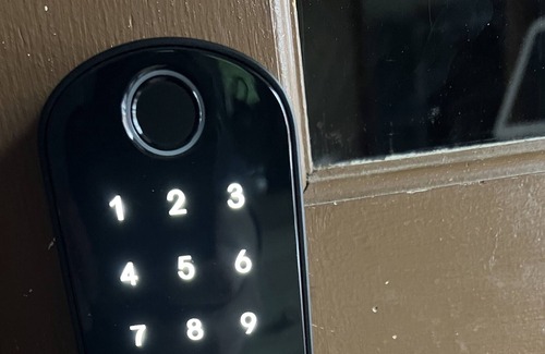 West Hartford Casa | Stunning Single-Family Home Near Blue Back Square