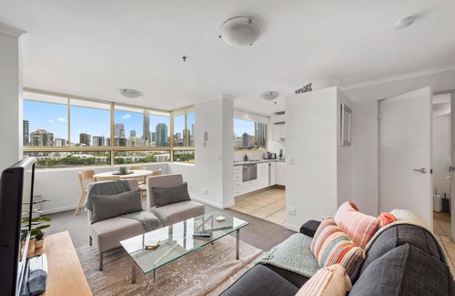 New Farm Apartamento | Stunning! Skyline City, Water + Story Bridge Views