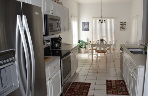 Cumbrian Lakes Villa | Impresionante villa Lakeside con orientación sur en los lagos de Cumbrian, Kissimmee Florida