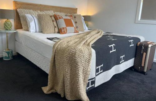 Melbourne Casa | Stunning Townhouse - 12 min CBD