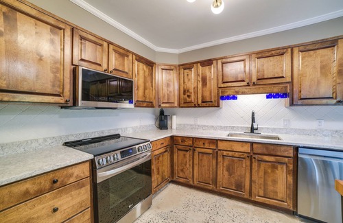 Valdosta Casa | Stunning Valdosta A-Frame Home with Private Pool!