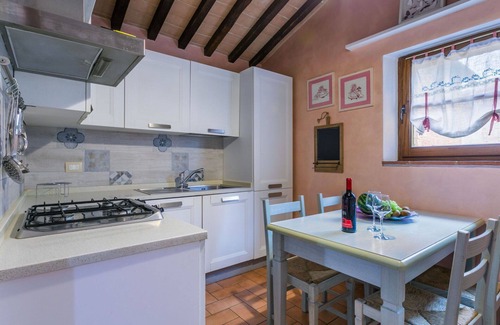 Monteroni d'Arbia Casa | Casa de vacaciones con A/C, piscina, WIFI, TV, patio, mascotas permitida, vista panorámica