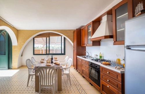 Scala di Furno Villa | Preciosa casa de vacaciones para 7 personas con piscina, A/C, TV y patio