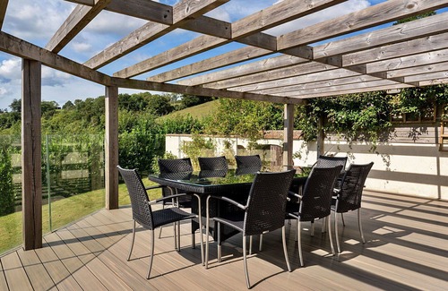 Newton Saint Cyres Casa | Estupenda casa de vacaciones para 10 personas con WIFI, terraza y mascotas permitida