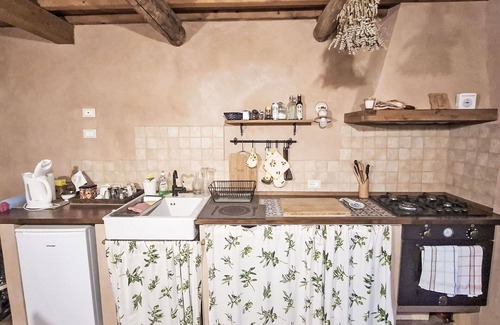 Pescia Villa | Estupenda casa de vacaciones para 2 personas con WIFI, piscina privada y vista panorámica