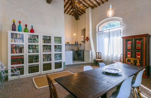 Lorenzana Villa | Preciosa casa de vacaciones para 4 personas con WIFI, piscina, A/C