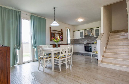 Cascine-La Croce Casa | Preciosa casa de vacaciones para 6 personas con A/C, WIFI, TV, patio y mascotas permitida