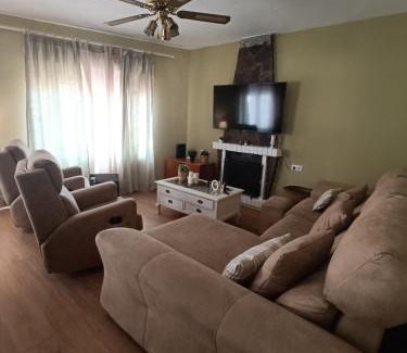 Aguadulce Villa | Stunning Villa in Aguadulce, Almería Private Pool 400 sqm area 800m Beach