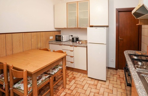 Laveno Casa | Estupenda casa de vacaciones para 5 personas con WIFI, TV, terraza y mascotas permitida