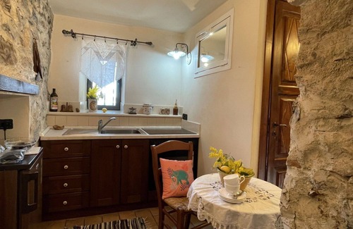 Valloria Villa | Preciosa casa de vacaciones para 5 personas
