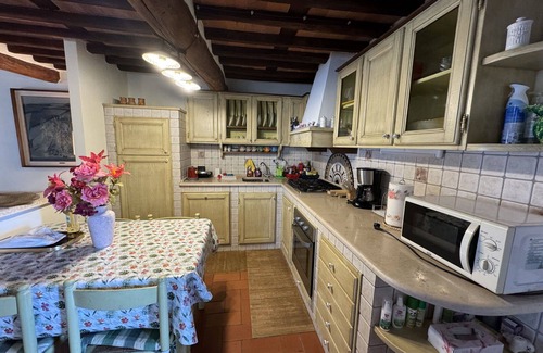 Castelvecchio Villa | Casa de vacaciones con piscina privada, A/C, WIFI, TV, terraza, vista panorámica, cerca de Lucca