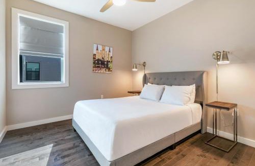 Mid-City Casa | Stunning Villas with Modern & Open Layout