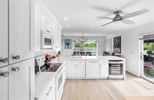 Westhampton Beach Casa | Westhampton Beach, al sur de la autopista, caminar a la ciudad, adoración, bicicleta a la playa